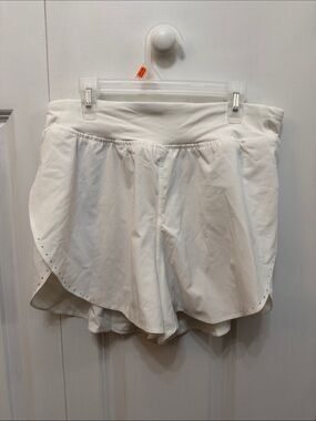 NWT Lululemon Fast and Free Short White Size 6